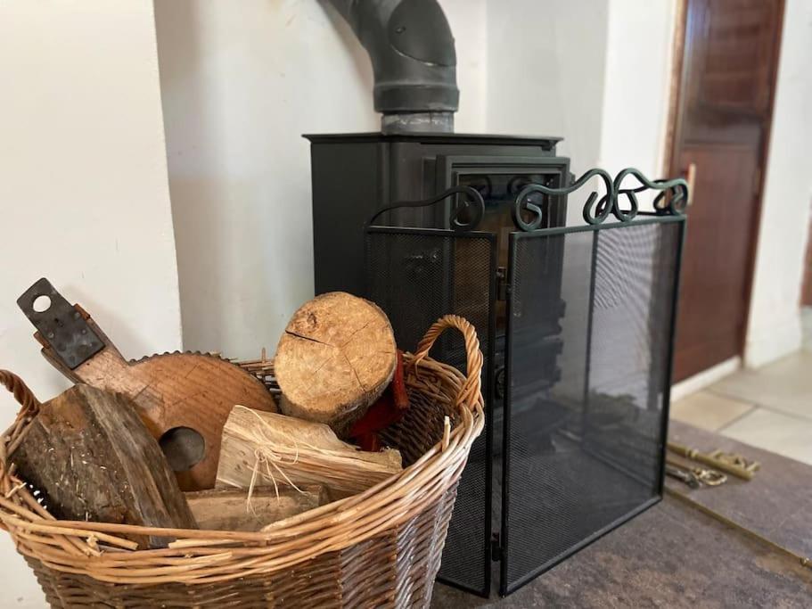 Scenic Welsh Cottage In The Brecon Beacons Crickhowell Luaran gambar