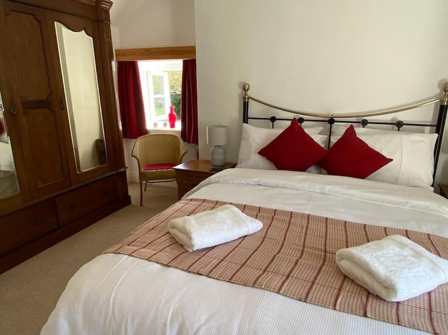 Scenic Welsh Cottage In The Brecon Beacons Crickhowell Luaran gambar