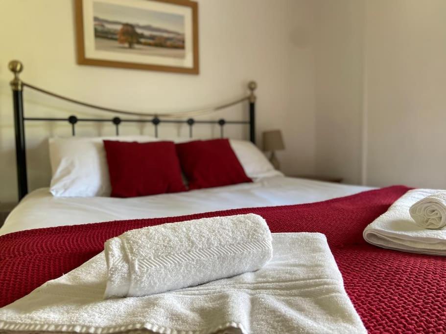 Scenic Welsh Cottage In The Brecon Beacons Crickhowell Luaran gambar