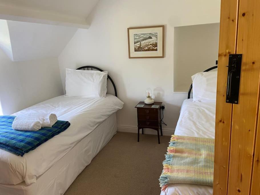Scenic Welsh Cottage In The Brecon Beacons Crickhowell Luaran gambar